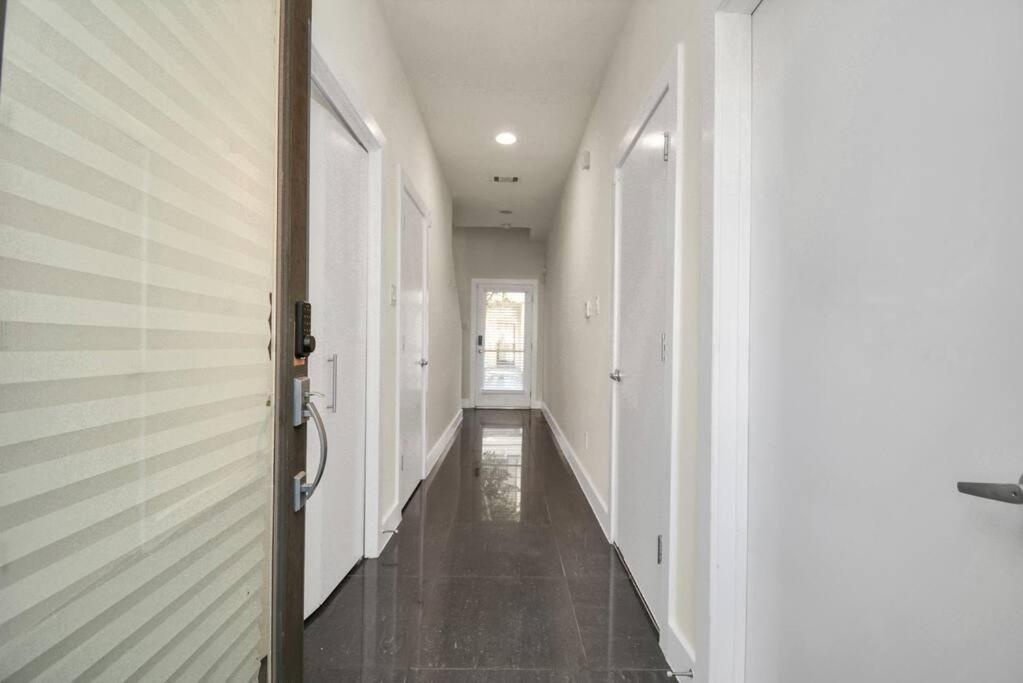 3Br/3.5Ba Three Story East Downtown Townhouse With View Villa Houston Bagian luar foto